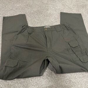 5.11 Tactical Men's Cargo Pants in Olive Green